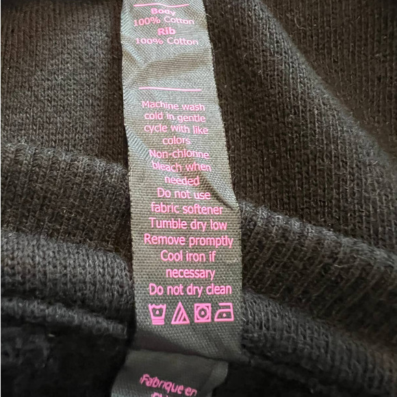 Betsey Johnson Performance Sweatshirt with Laced Shoulder Detail Size Medium - Picture 5 of 5